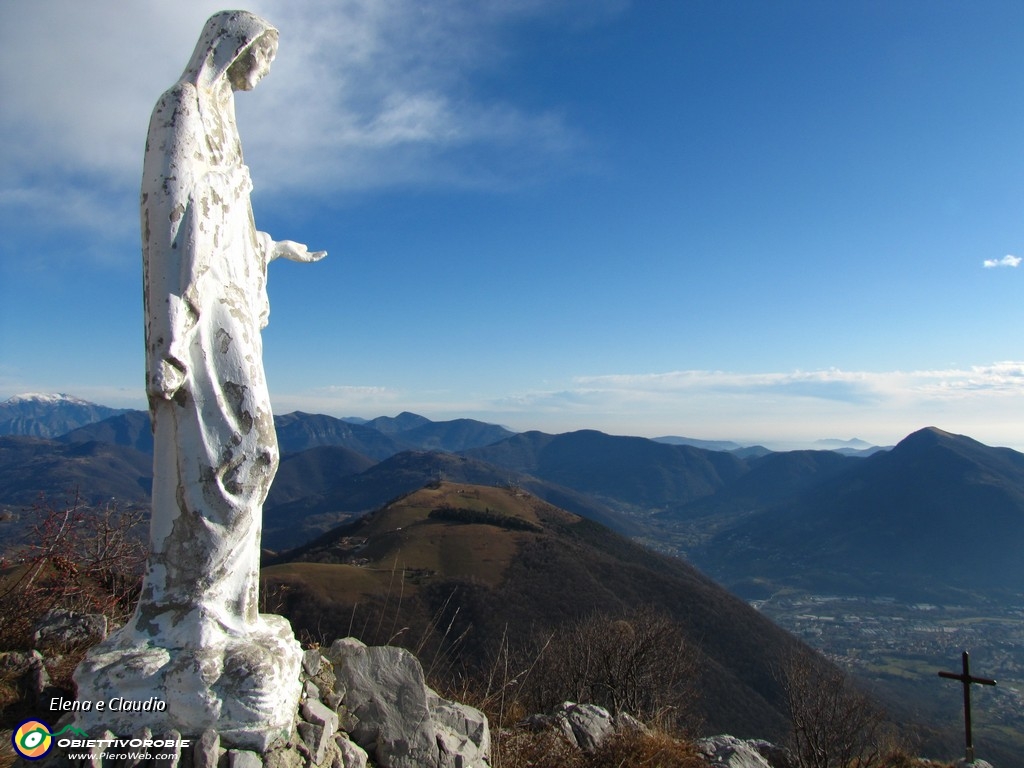 08 La Madonnina della Cornagera.JPG